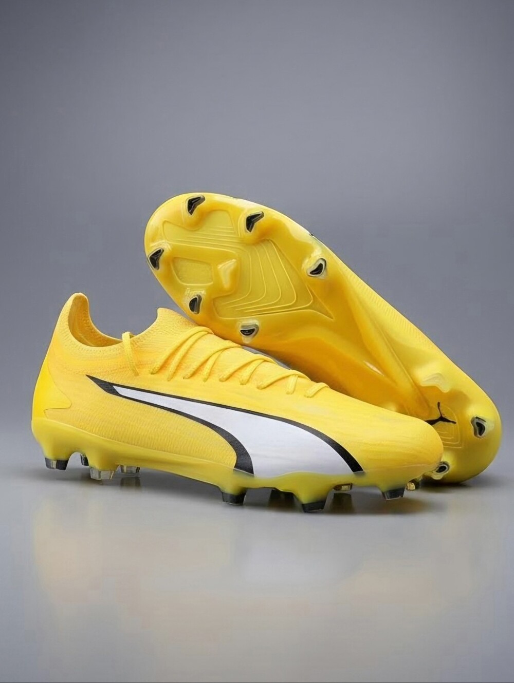 Puma Ultra Ultimate FG/AG Soccer Cleats Womens 8.5 Yellow 107507-04 Lightweight